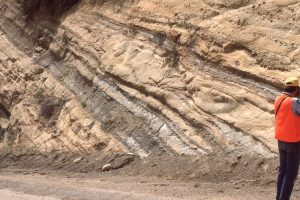 Trough crossbedded channel and pebble lags, lacustrine delta plain, Ridge Basin California.