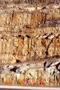 Same outcrop as above showing closer view of the stacking of successive delta plain fluvial channel-point bars. Point bar accretion was to the right. Carboniferous, near Louisa South, Kentucky